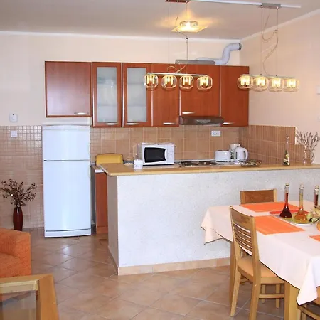 Apartmán Alegria - One Bedroom With Balcony And Sea View *